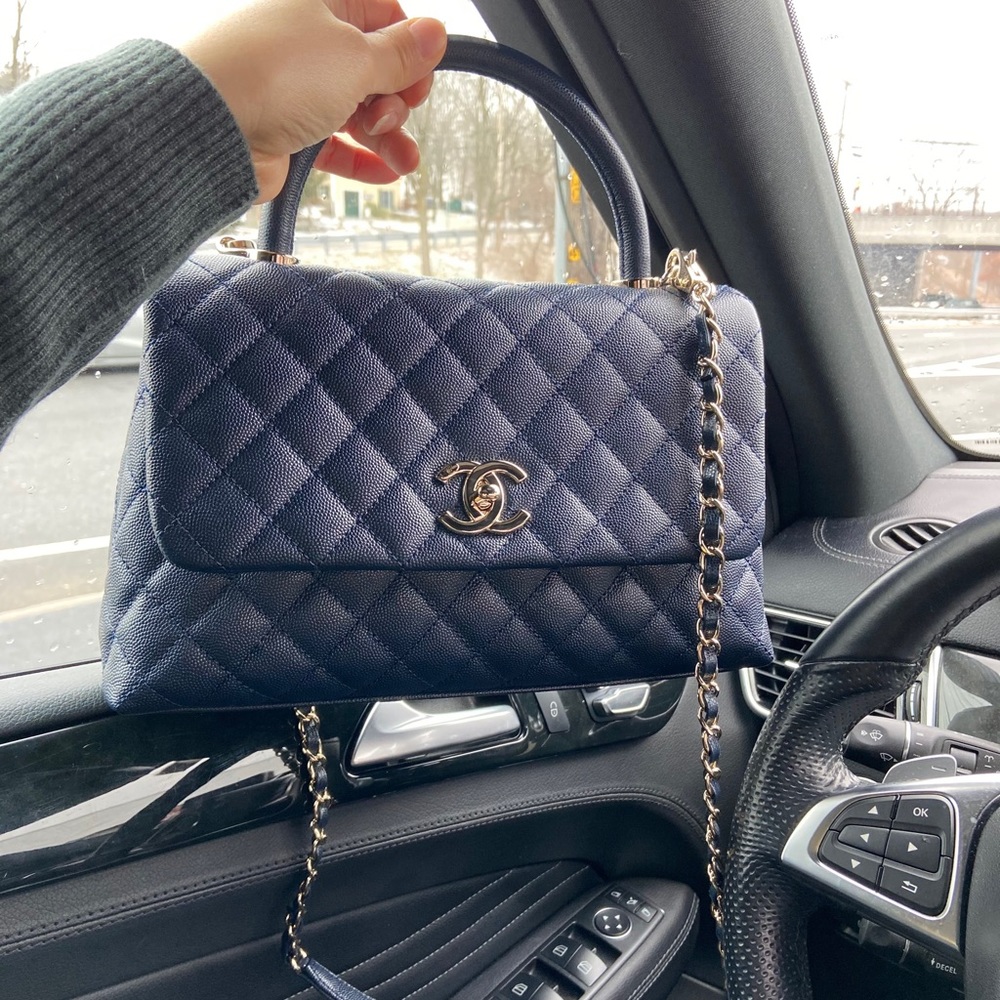 CHANEL Coco Handle - Picture 2 of 16